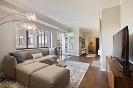 شقة عصرية في الأشرفية